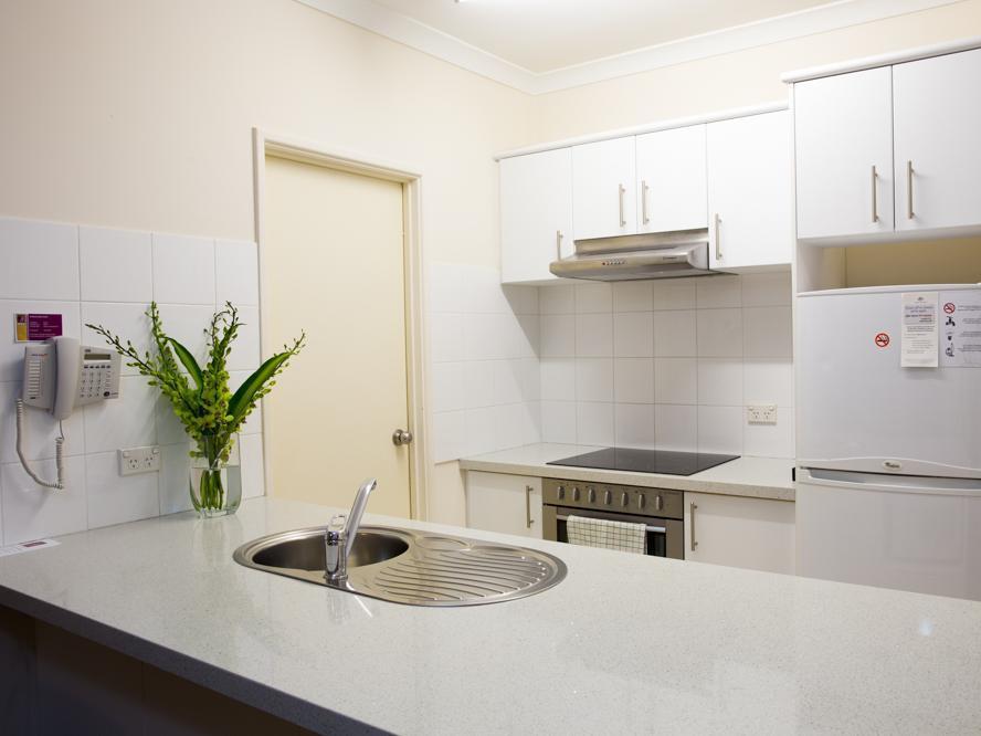 بيرث Regal Apartments المظهر الخارجي الصورة