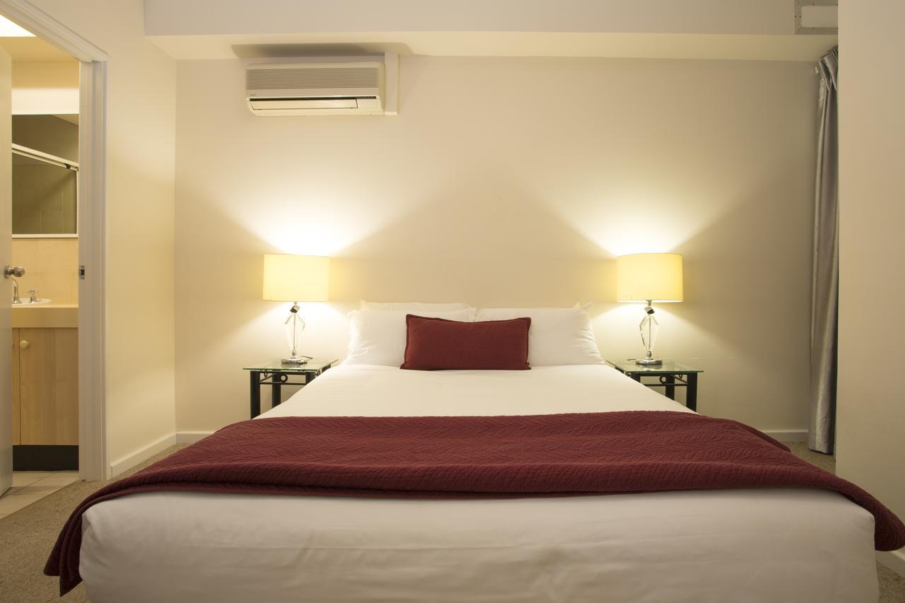 بيرث Regal Apartments المظهر الخارجي الصورة