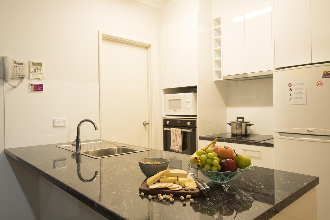 بيرث Regal Apartments المظهر الخارجي الصورة