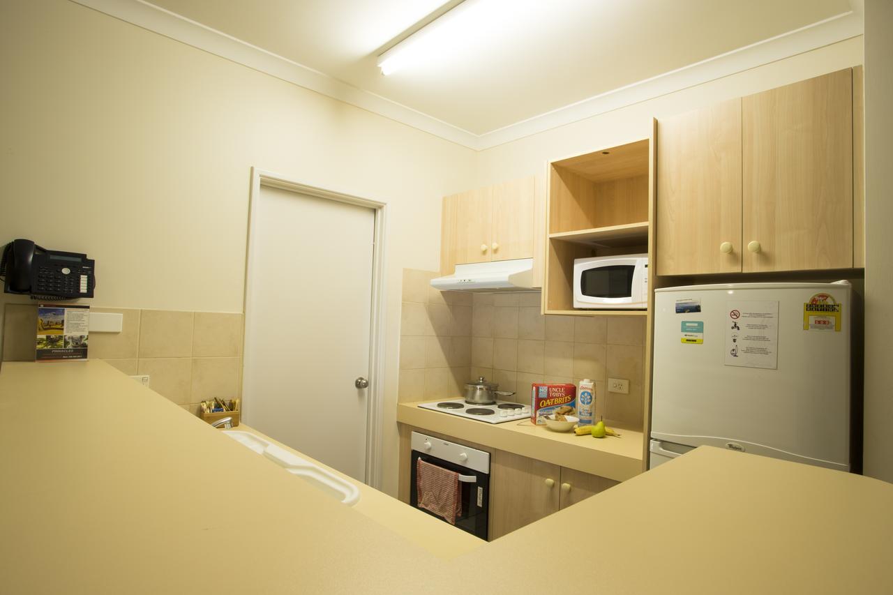 بيرث Regal Apartments المظهر الخارجي الصورة
