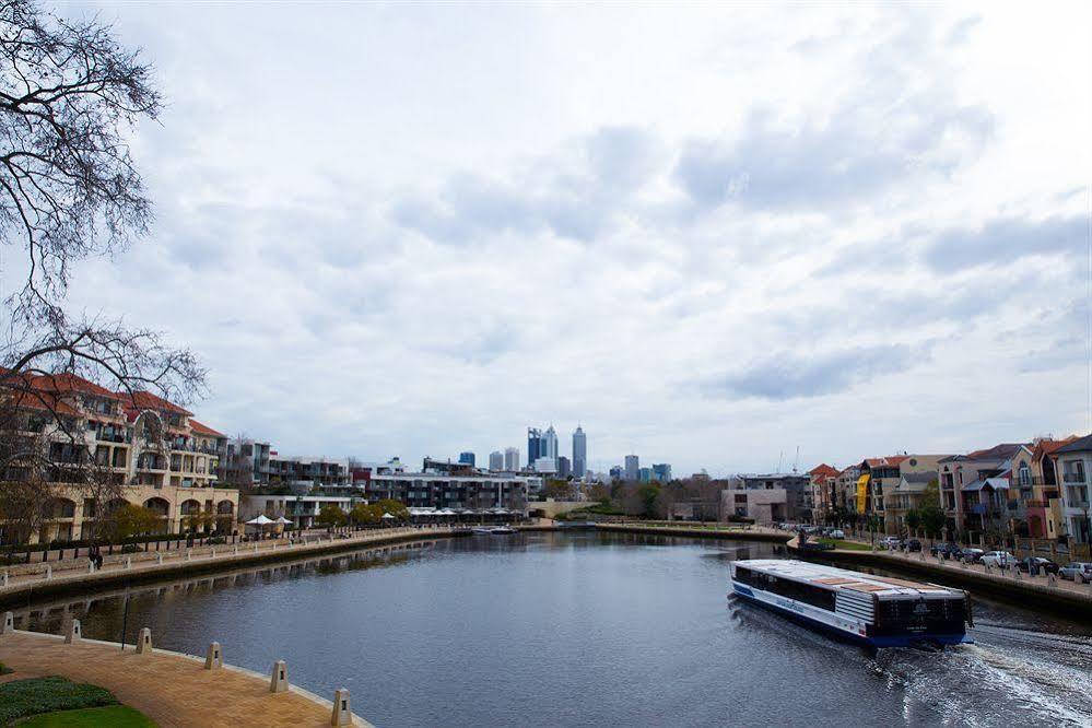 بيرث Regal Apartments المظهر الخارجي الصورة